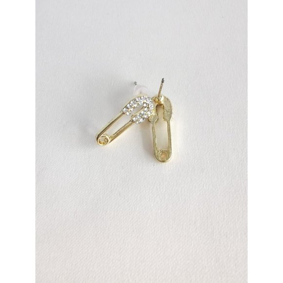 Brand New 14K Gold Plated Safety Pin Style Earrings For Women - Picture 4 of 7